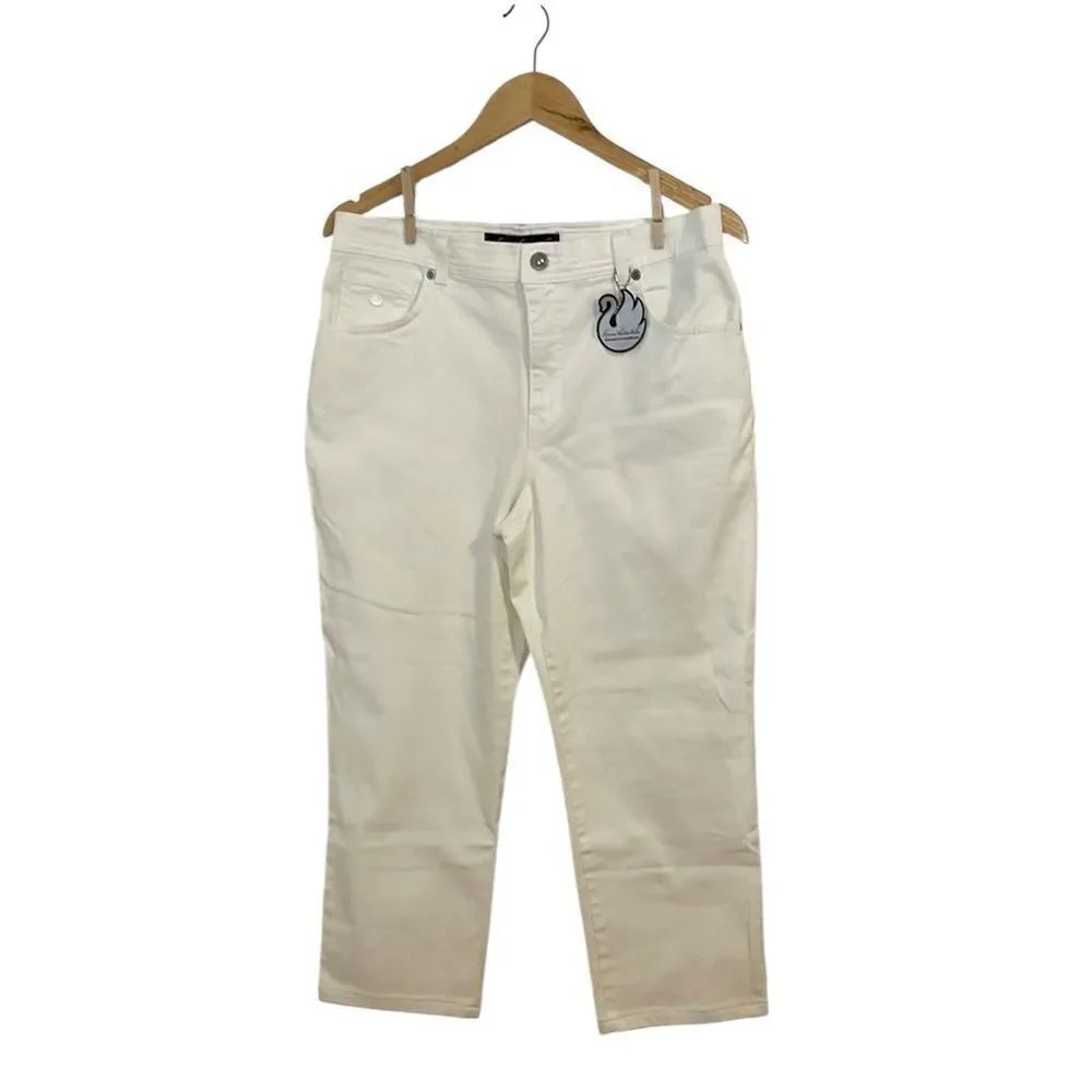 Gloria Vanderbilt White Tapered Jeans, 12 short